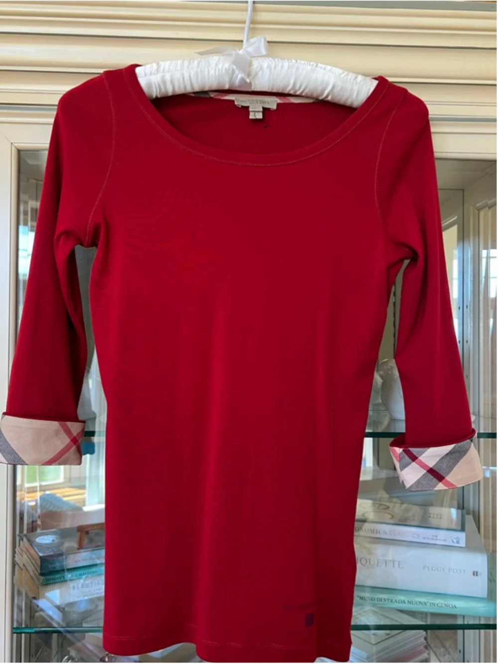 New Burberry Brit Red Long Sleeve Tee with Plaid Cuffs M - Picture 4 of 9